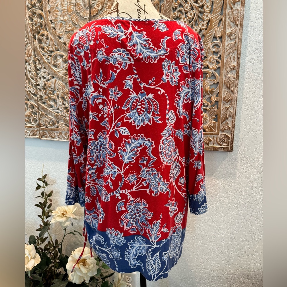 Ruby Rd. Red and Blue Floral Tunic - Picture 2 of 7